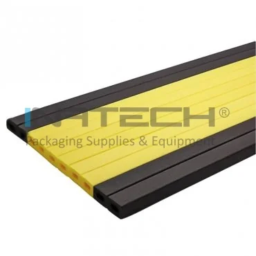 Placi Din Spuma Pentru Reparatii Auto Lungime 900 mm, Latime 420 mm, Grosime 30 mm, Culoare Negru / Galben, Buc / Pachet 13