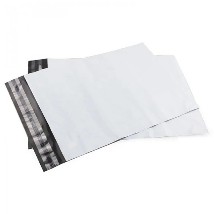 Plic Curierat Standard Dimensiuni 310 x 420 mm, Clapeta 50 mm, Culoare Alb / Negru, Buc / Pachet 100-Plicuri Si Pungi Curierat