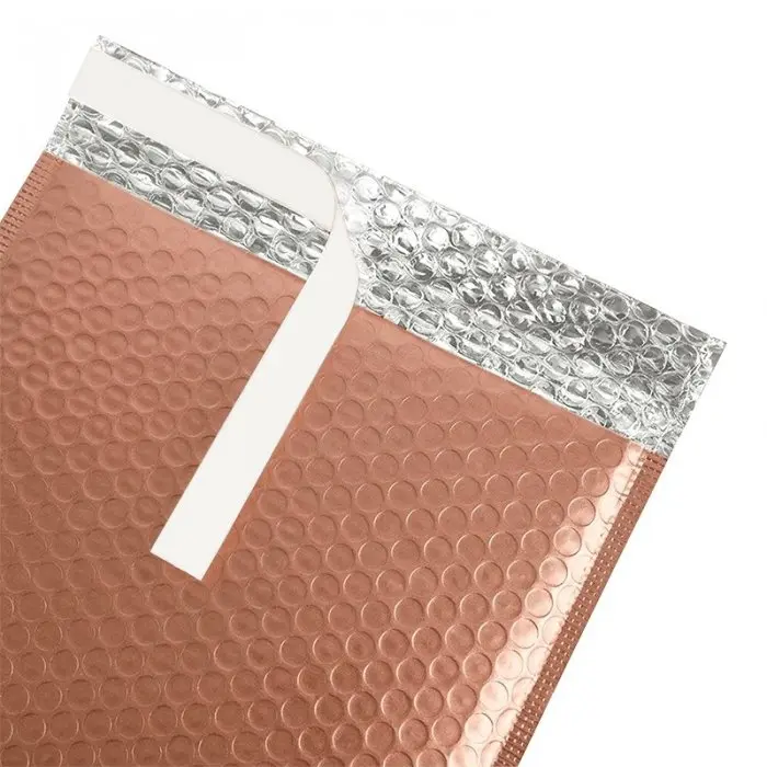 Plic Cu Bule Termoizolant Din Polietilena Poly Bubble, Dimensiuni 240 x 350 mm, Clapeta 50 mm, Culoare Rose Gold-Plicuri Izol...