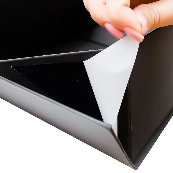 Cutie Pentru Cadouri Cu Inchidere Magnetica 350 x 250 x 100 mm, Tip Carton Mucava-Cutii Pentru Cadouri