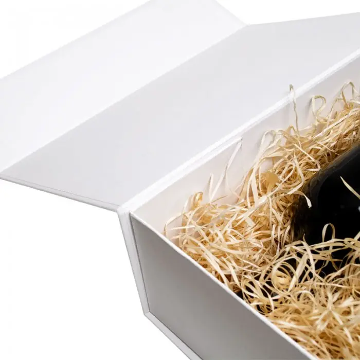 Cutie Pentru Cadouri Cu Inchidere Magnetica 350 x 250 x 100 mm, Tip Carton Mucava-Cutii Pentru Cadouri