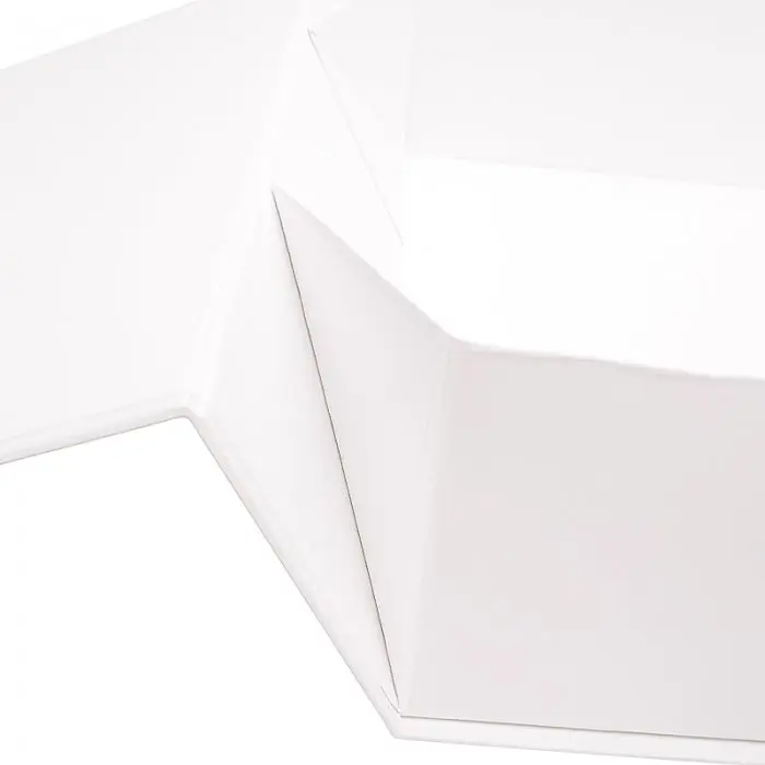 Cutie Pentru Cadouri Cu Inchidere Magnetica 230 x 230 x 110 mm, Tip Carton Mucava-Cutii Pentru Cadouri