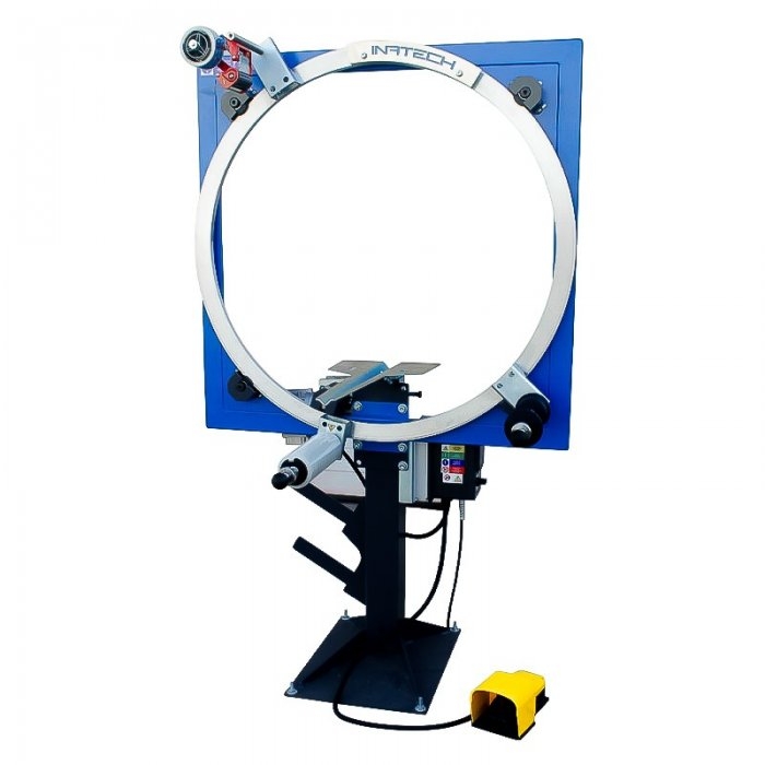 Masina De Ambalat Automata Pentru Colete Mici Dimensiuni Masina (mm) 774 (l) x 1050 (L) x 1780 (h), Putere 400 W, Viteza Rota...