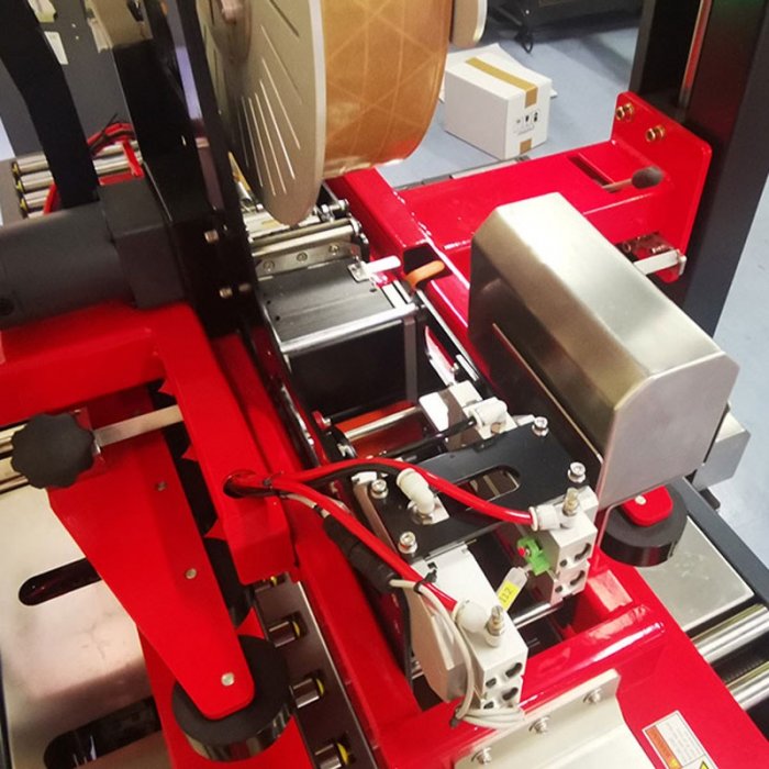 Masina Semiautomata De Sigilat Cutii Easy Paper 50 SB Viteza de Sigilare 12 m/min, Tip Banda BOPP / PVC / Kraft, Alimentare 2...